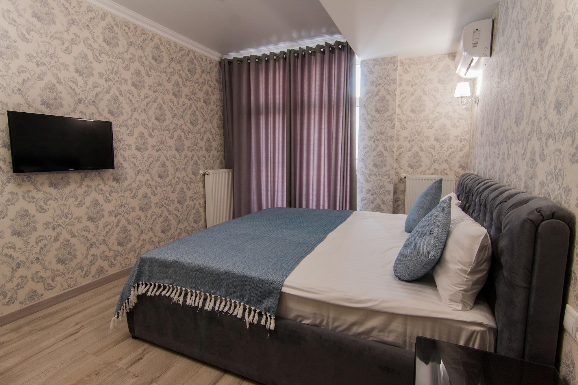 Klassik Hotel Chişinǎu Buitenkant foto