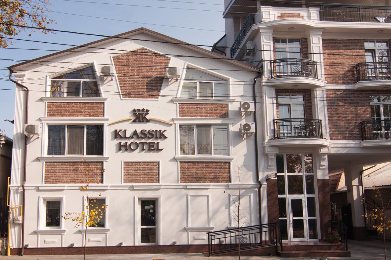 Klassik Hotel Chişinǎu Buitenkant foto